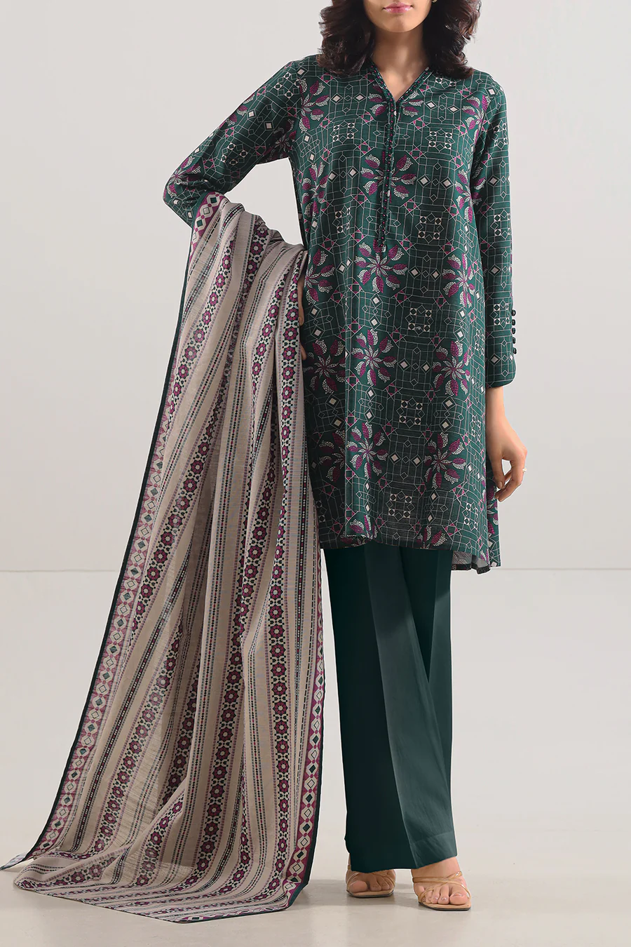Saya Premium Unstitched Printed Lawn 3 Piece U01-25664-03B